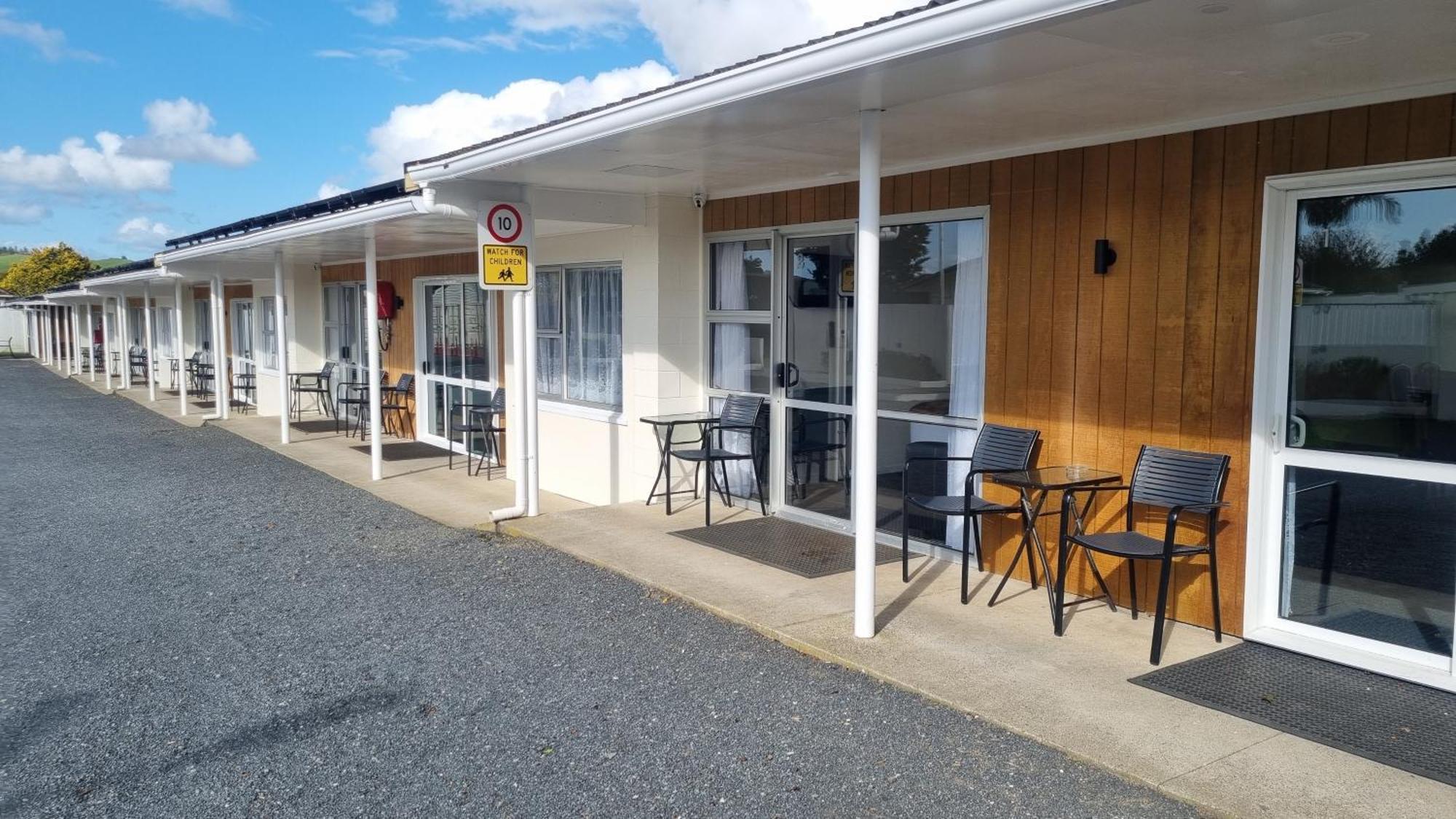 Twin Coast Adventures Motel Kaikohe Екстериор снимка