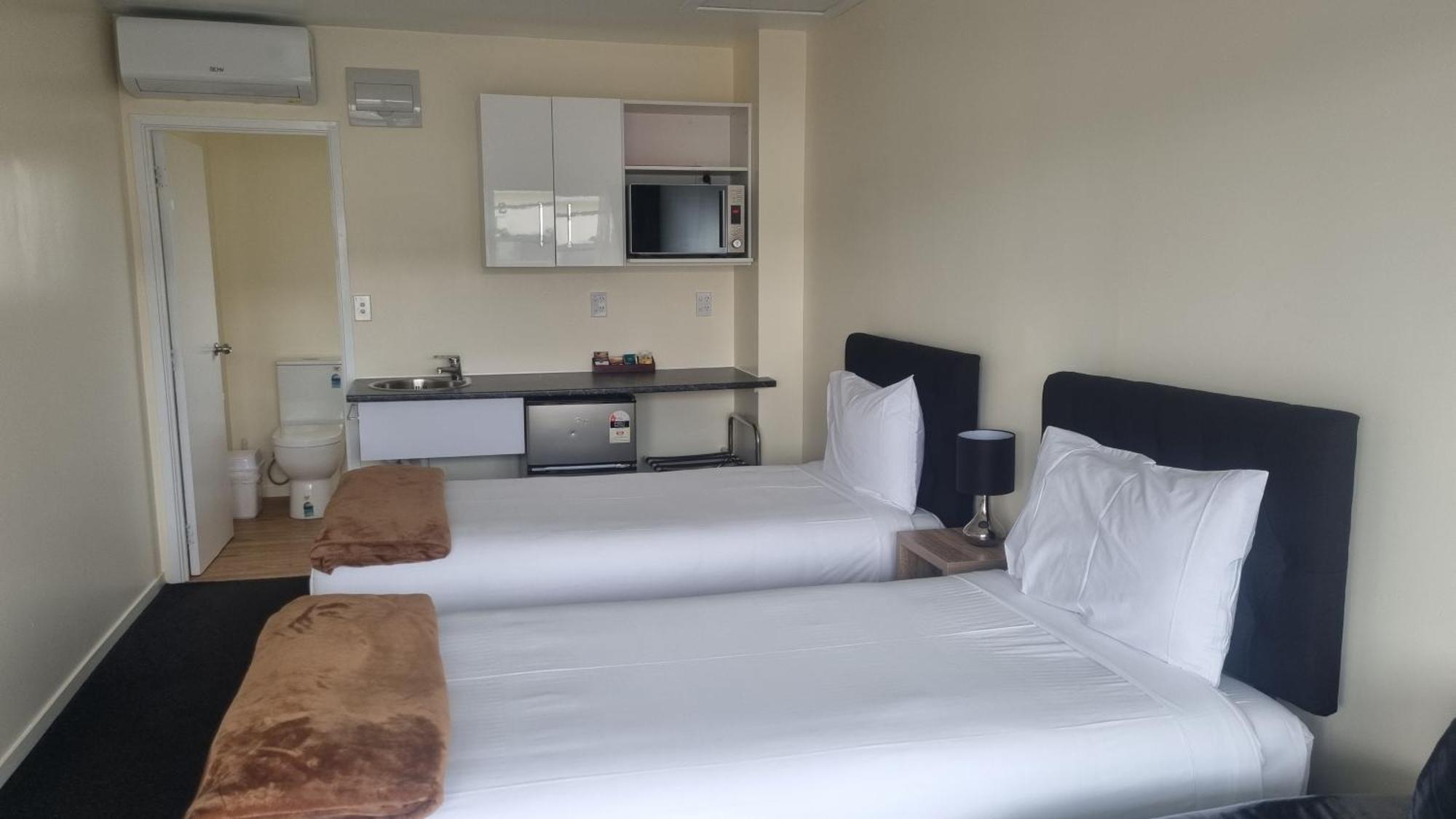 Twin Coast Adventures Motel Kaikohe Екстериор снимка