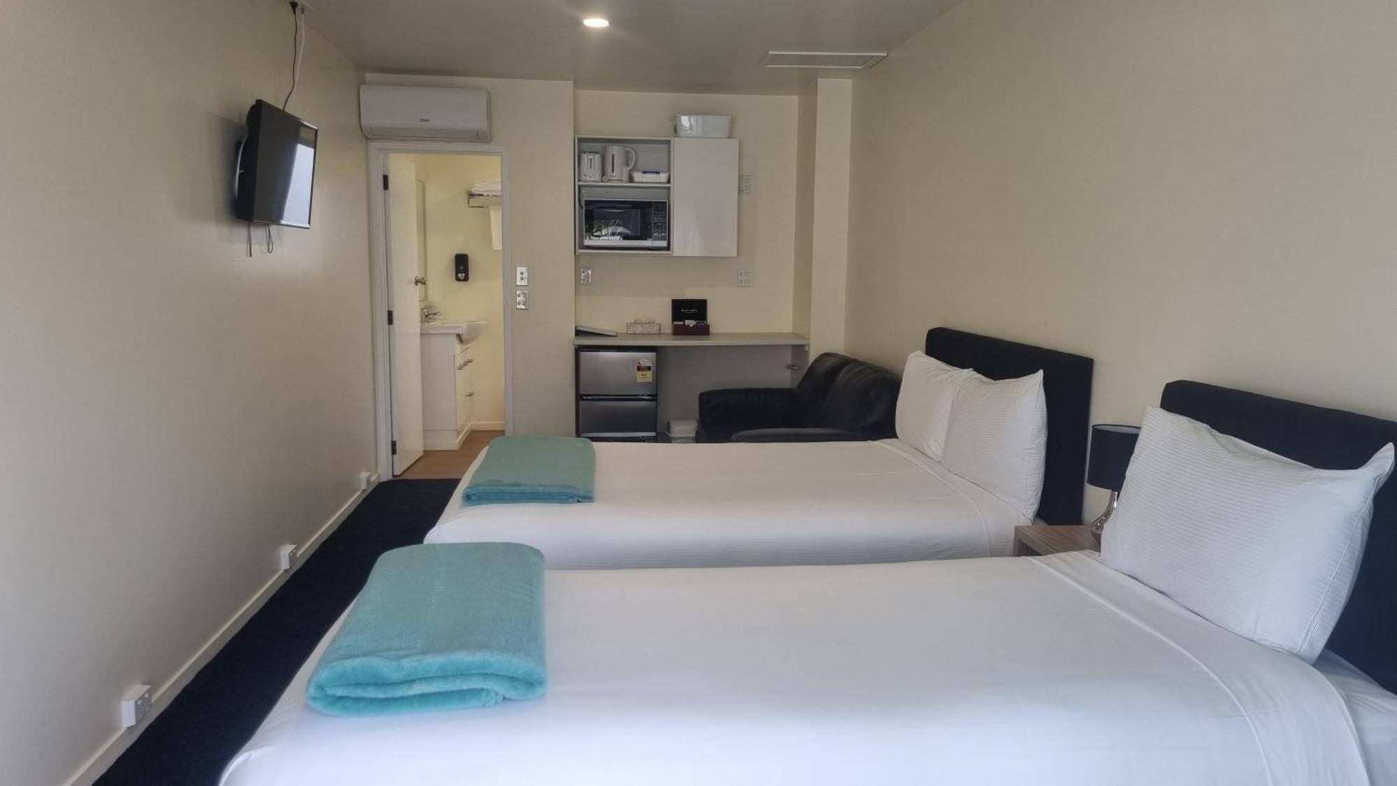 Twin Coast Adventures Motel Kaikohe Екстериор снимка